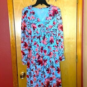 TikTok shop flowy floral maxi dress size M long sleeve 100% polyester never worn